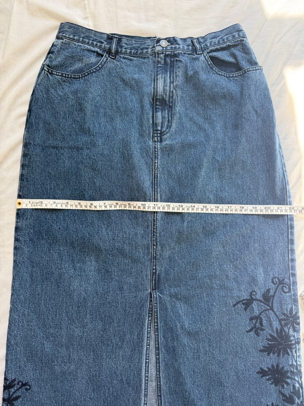 Vintage Eddie Bauer Embroidered floral Denim Maxi Skirt 12 Y2K cottegecore - Picture 8 of 9